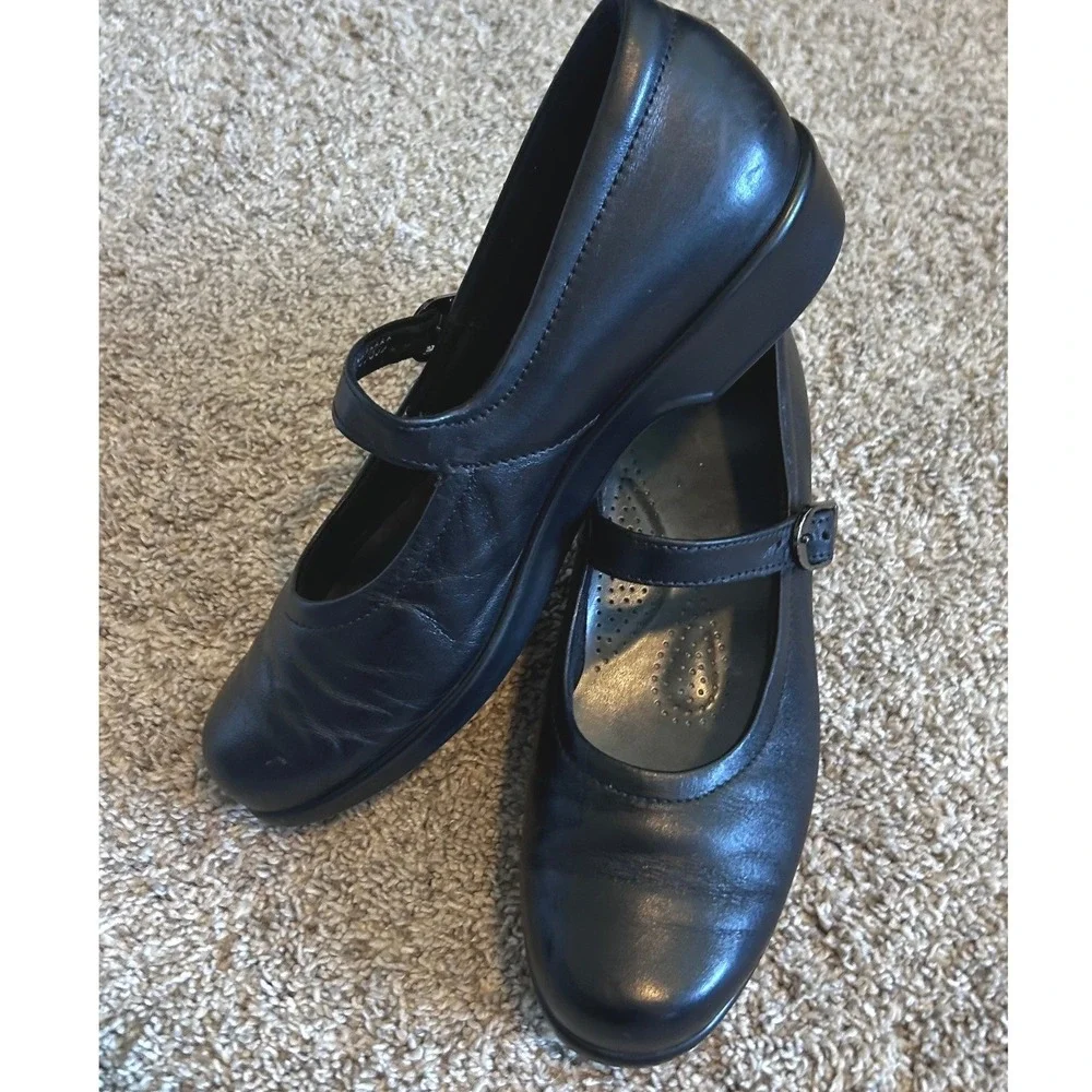 SAS Tripad Comfort Mary Jane Academia Vampy Goth Black Leather Shoes SZ 8 M